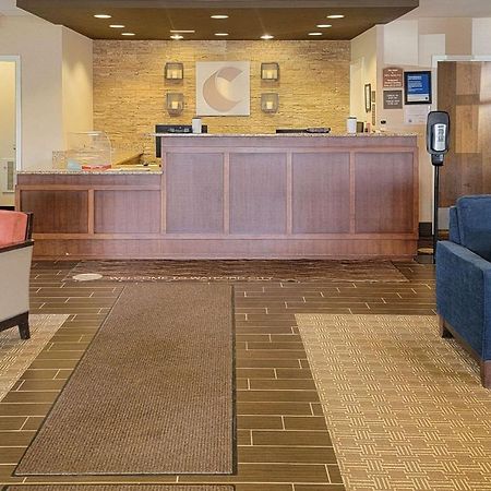 Comfort Inn & Suites Watford City Εξωτερικό φωτογραφία
