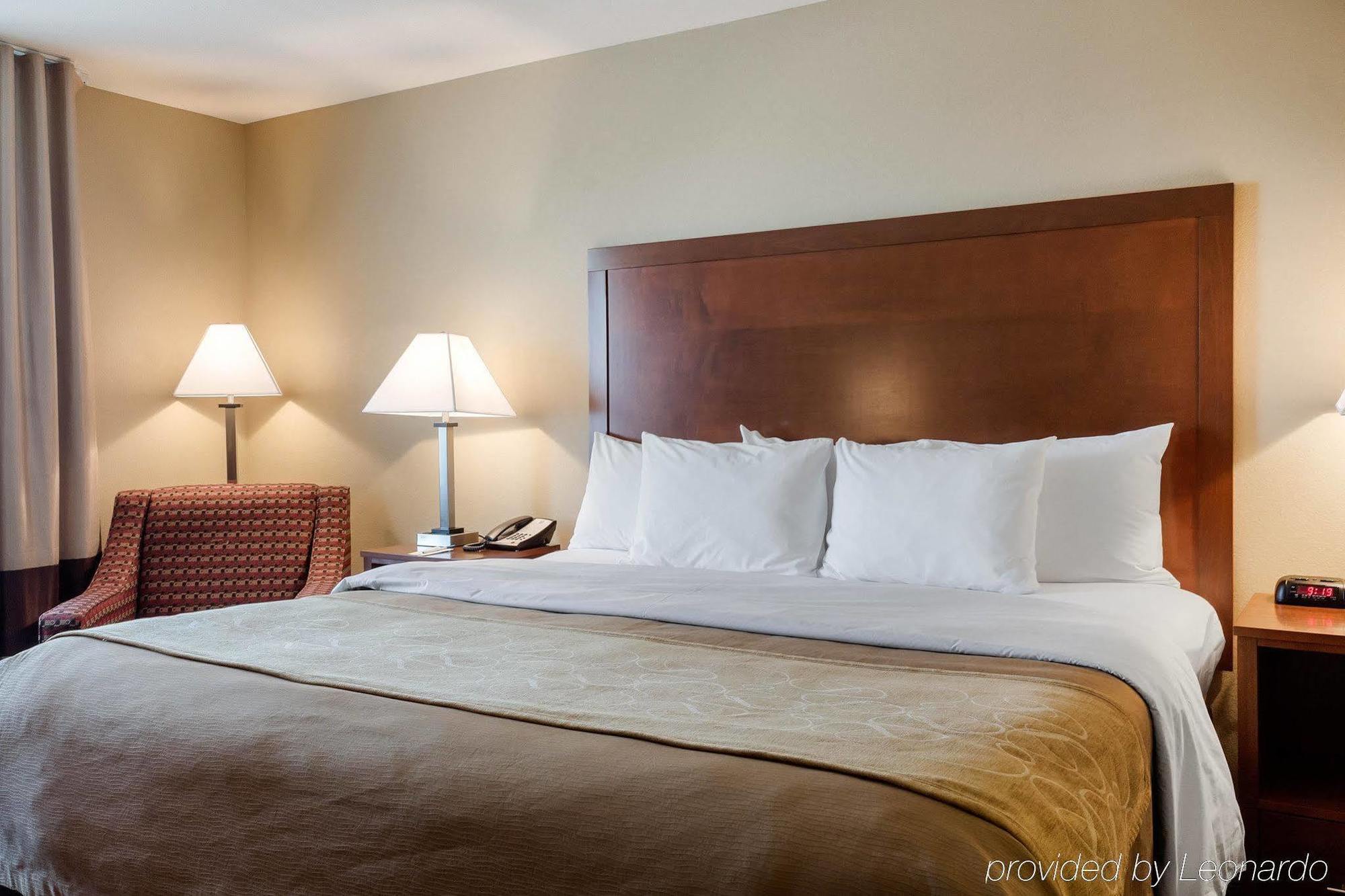 Comfort Inn & Suites Watford City Εξωτερικό φωτογραφία
