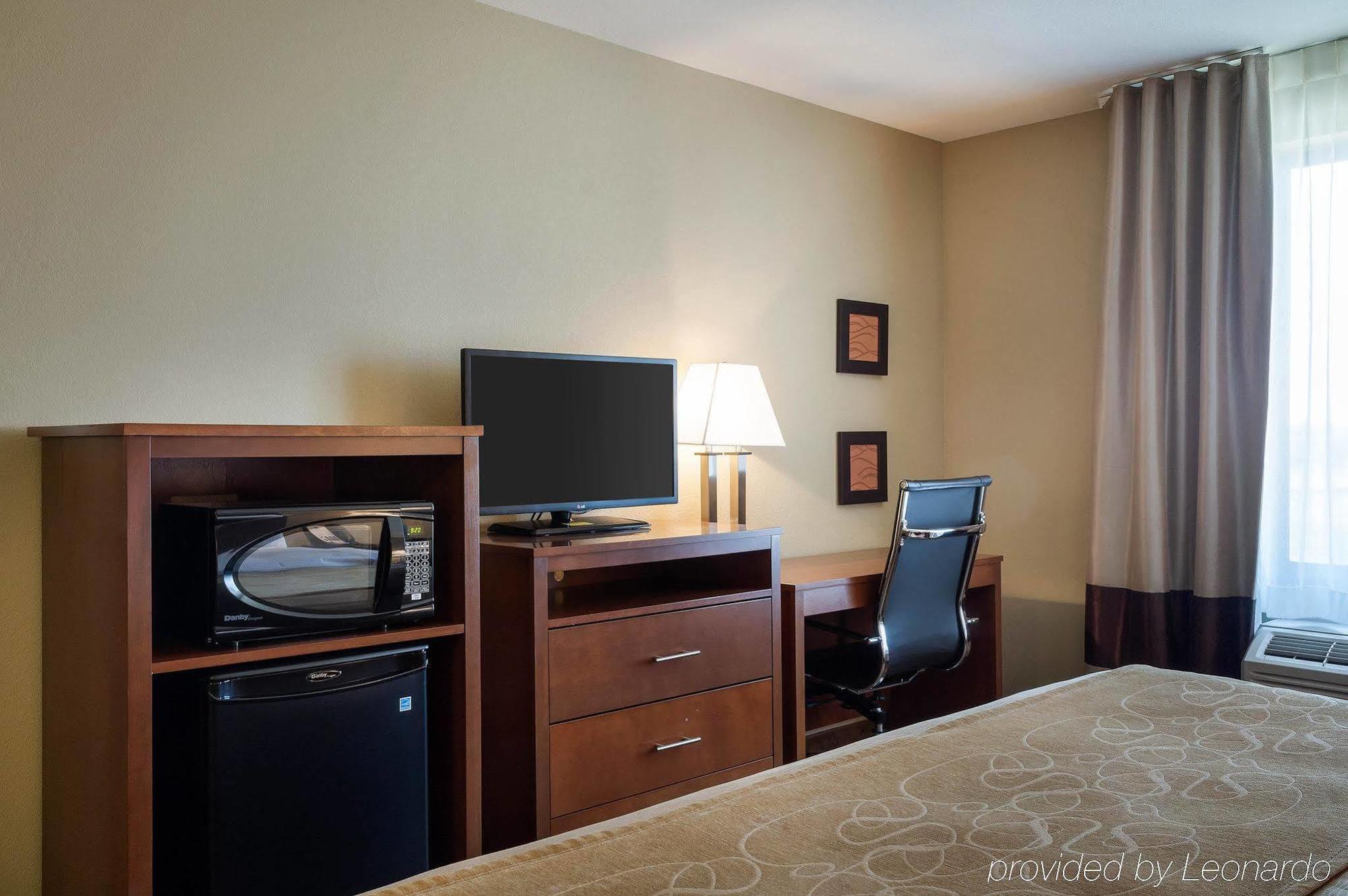 Comfort Inn & Suites Watford City Εξωτερικό φωτογραφία